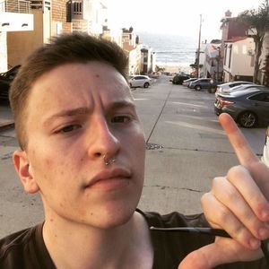 Meet your Posher, Gabriel